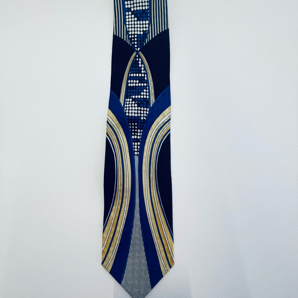 Men's Blue and Gold Patterned Silk Tie